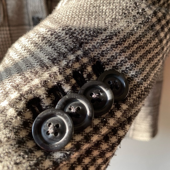 GAP Black and Gray Blazer - Picture 3 of 4